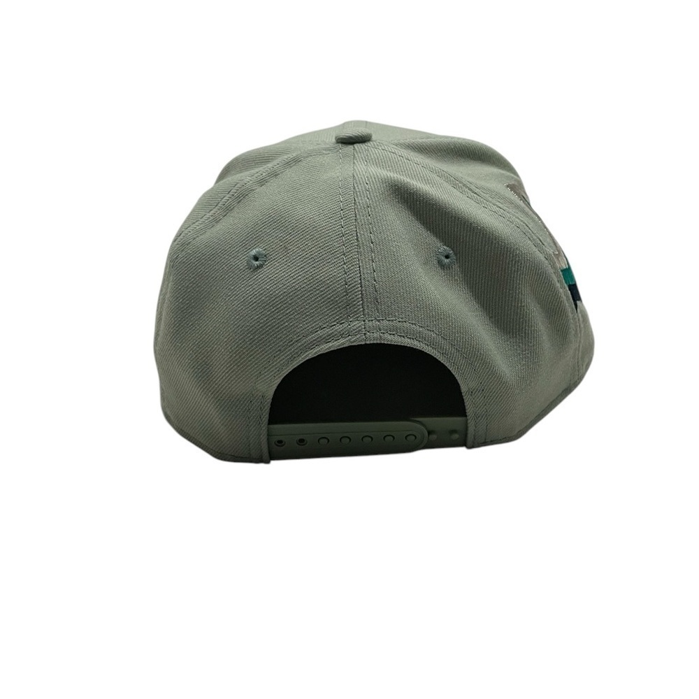 New Era Green Cap - Picture 3 of 8